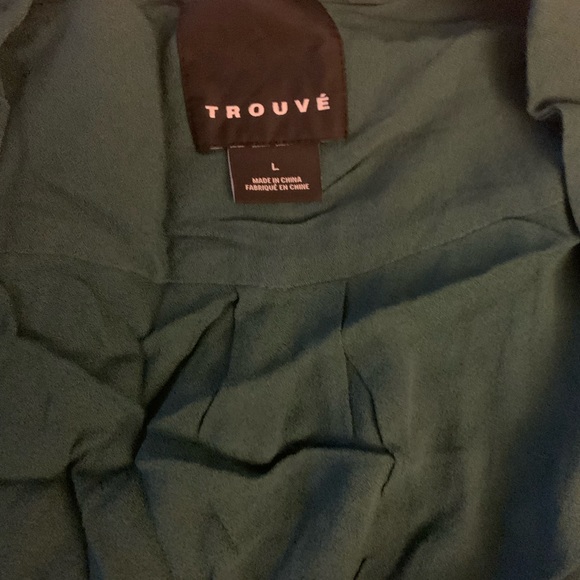 Duster - Picture 3 of 3